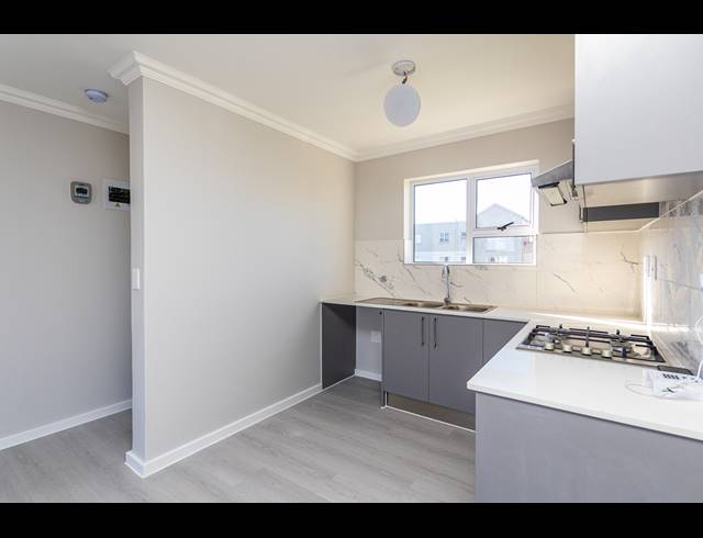 3 BEDROOM APARTMENT TO LET IN SUNNINGDALE